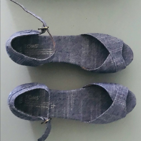 Toms Size 8.5 Chambray - Picture 3 of 7
